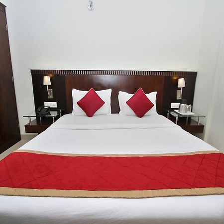 Oyo 435 Hotel Amshi International Bangalore Dış mekan fotoğraf