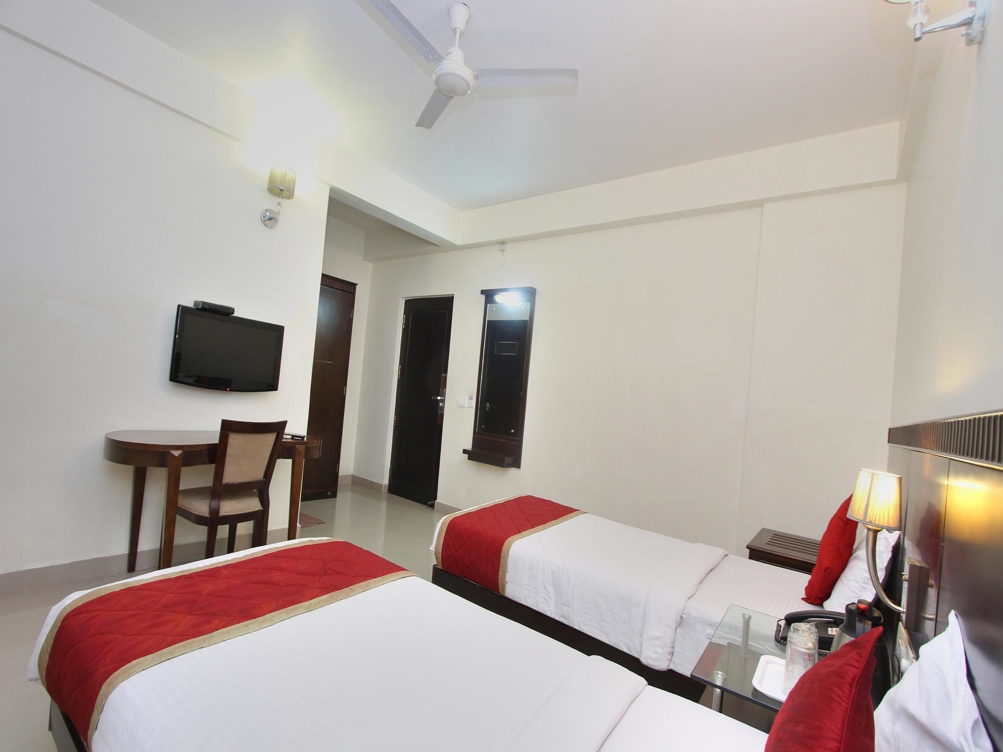 Oyo 435 Hotel Amshi International Bangalore Dış mekan fotoğraf
