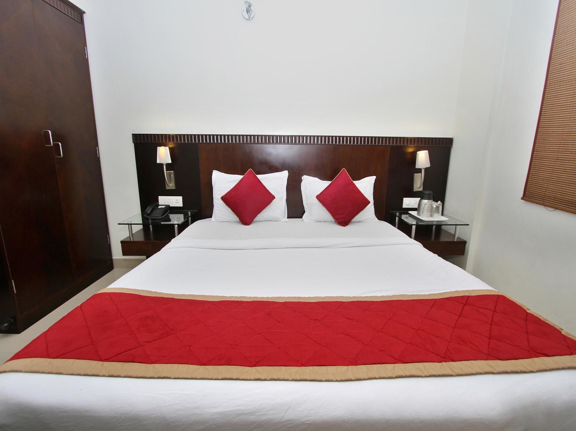 Oyo 435 Hotel Amshi International Bangalore Dış mekan fotoğraf